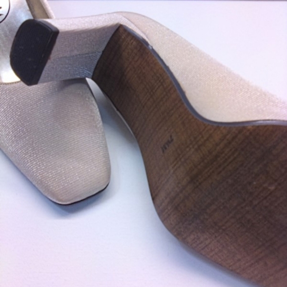 Women's 3" heel 👠, Sparkle Champagne/Nude color, SZ: 7 1/2M - Picture 8 of 13